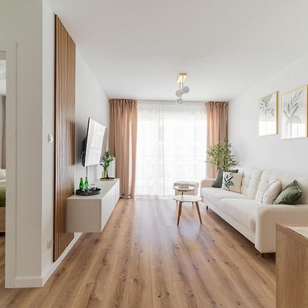 Horyzont Apartamenty - Navigator- Mozliwosc Wykupienia Sniadan!!! Kolobrzeg Dış mekan fotoğraf