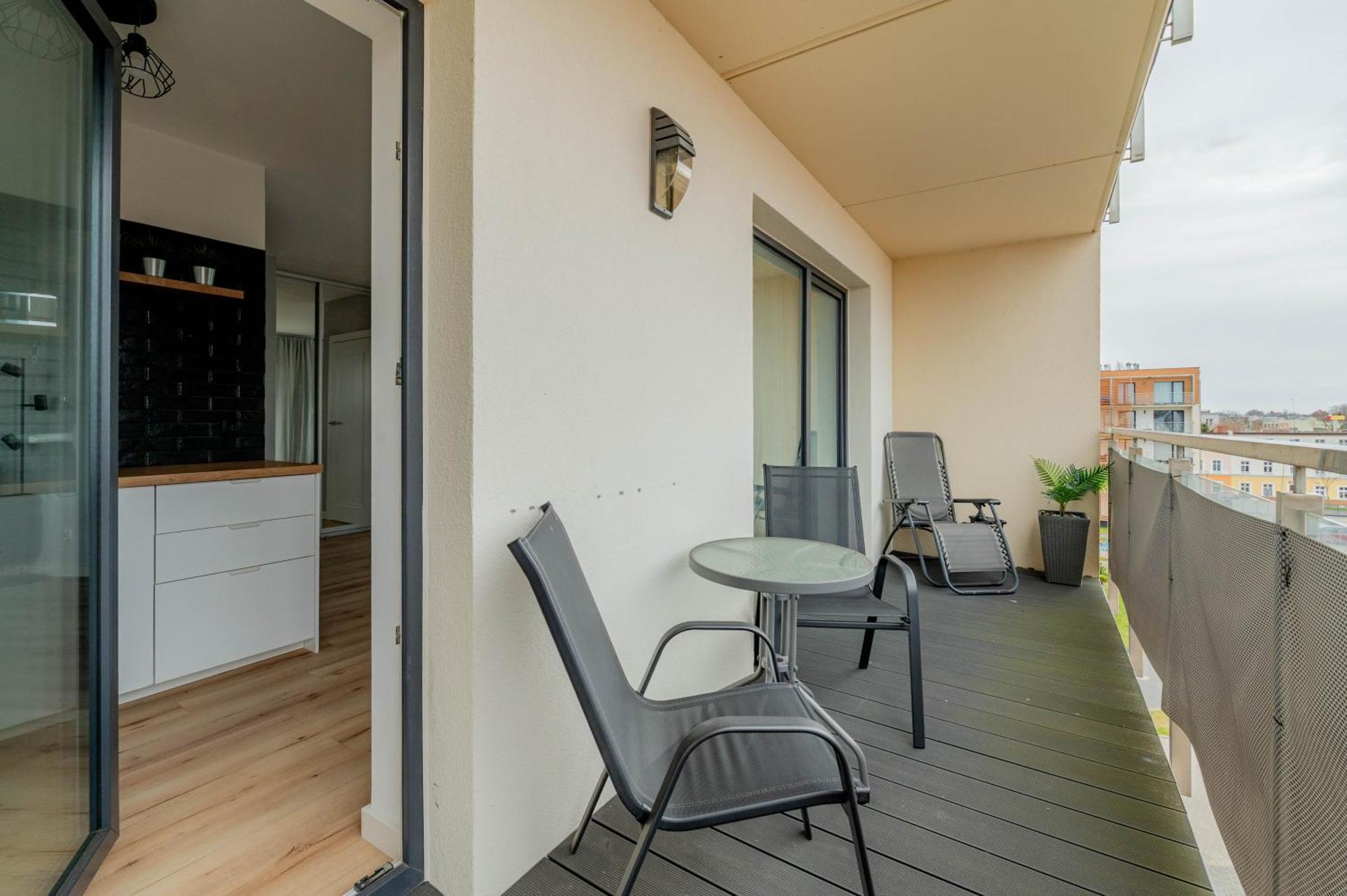 Horyzont Apartamenty - Navigator- Mozliwosc Wykupienia Sniadan!!! Kolobrzeg Dış mekan fotoğraf